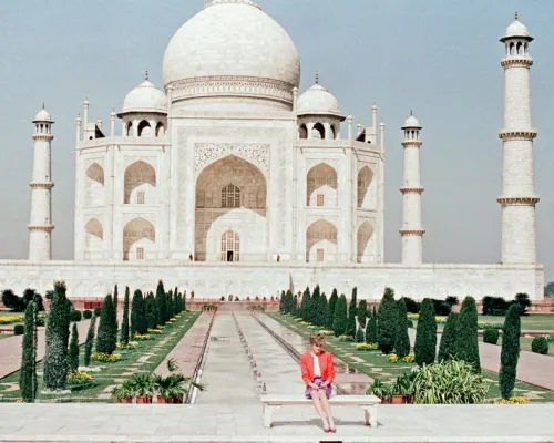 Filming in Monuments