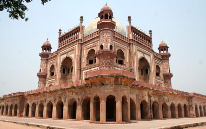 Safdarjung Tomb