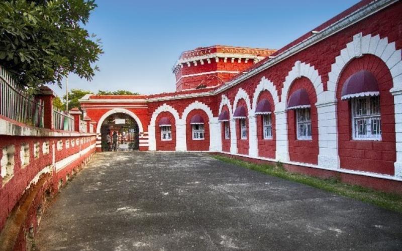 Nagpur Central Museum