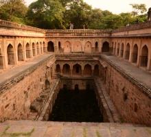 Rajon Ki Baoli